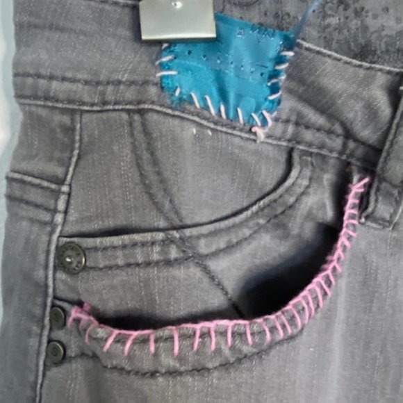 Upcycled Grey Jeans/recycled jeans/embellished jeans/reworked jeans - Picture 6 of 8